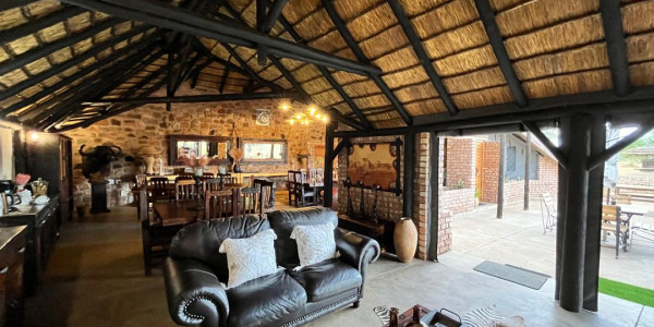 A majestic Lodge, situated only 130km from Windhoek & 70km from Hosea Kutaku International Airport.