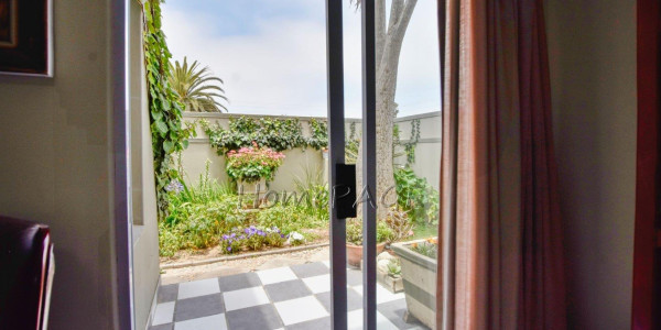 Vineta, Swakopmund:  Neat and Spacious 3 Bedr UPMARKET Townhouse is for sale