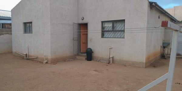 Freestanding House For Sale In Okahandja Nau Aib, Extension 1, (Grysblock) Okahandja has a Grysblock