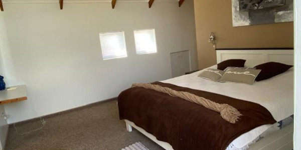 Spacious 4-Bedroom Gem with Top-Notch Security in Walvis Bay