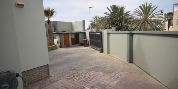 WATERFTONT 3 BEDROOM HOUSE IS FOR SALE