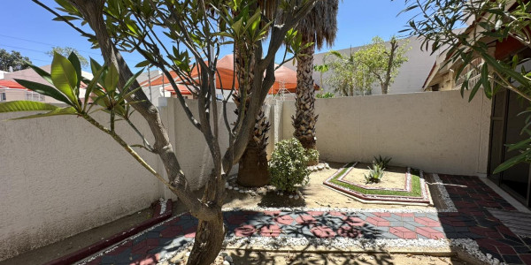 3 Bedroom Townhouse For Sale in Windhoek West