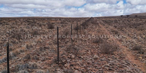 GORGEOUS LIVESTOCK / GAME FARM FOR SALE IN THE SOUTH OF NAMIBIA