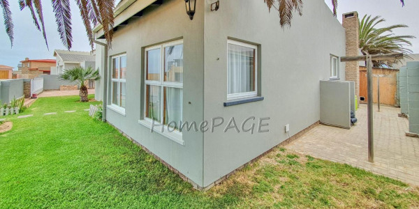 Ext 6 (South Dune), Henties Bay:  BEAUTIFUL 6 Bedr Double Storey Home is for Sale, FURNISHED