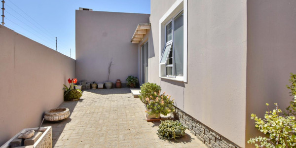 Kramersdorf, Swakopmund:  2 Bedroom Single Level Townhouse is for Sale