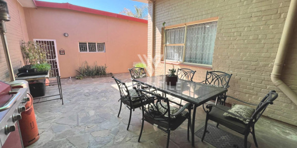 3 Bedroom House for sale in Pionierspark.