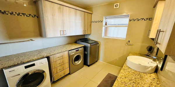 Four Bedroom Apartment/Flat for Sale in Swakopmund Central