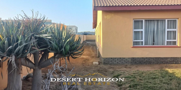 Walvisbay, Meersig | Family Home For Sale