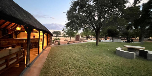 A majestic Lodge, situated only 130km from Windhoek & 70km from Hosea Kutaku International Airport.