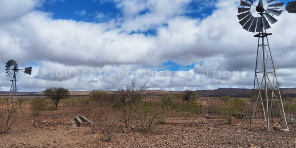 GORGEOUS LIVESTOCK / GAME FARM FOR SALE IN THE SOUTH OF NAMIBIA