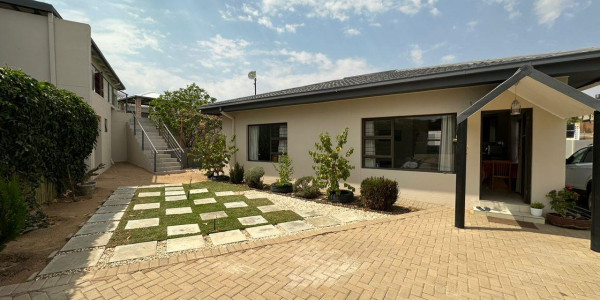 4 Bedroom House For Sale in Auasblick