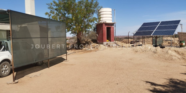 BEAUTIFULL HUNTING / LIVESTOCK / MINING FARM FOR SALE IN THE SOUTH OF NAMIBIA – ARIAMSVLEI DISTRICT