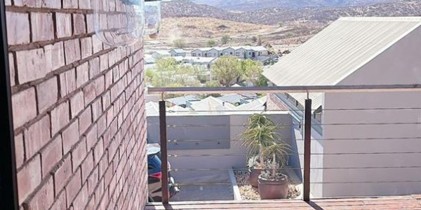 Townhouse house with view and pool