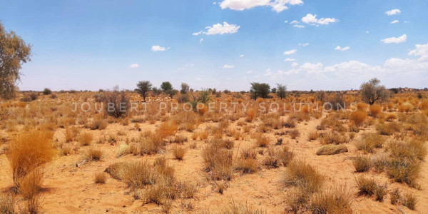 EXCEPTIONAL KALAHARI FARM FOR SALE IN NAMIBIA - HARDAP DISTRICT