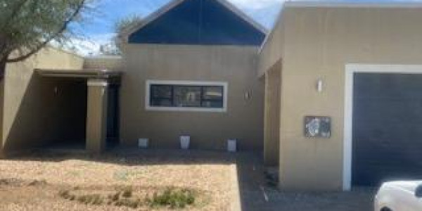 For Sale: Exquisite Home in Omeya Golf Estate – N$2,380,000