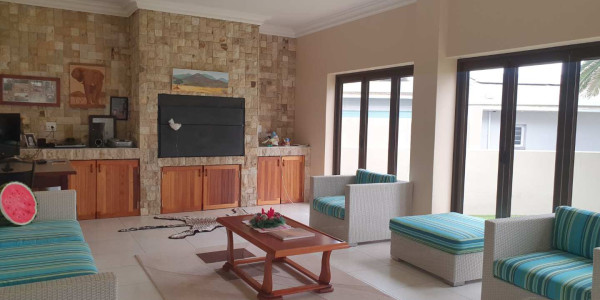 Luxurious Coastal Home with Flat for Sale in Henties Bay