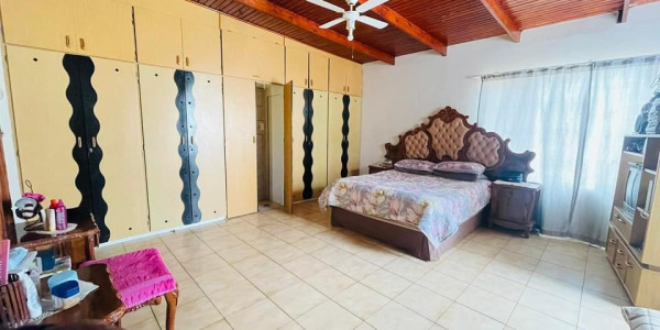 Beautiful family house for sale in Tamariskia, Swakopmund