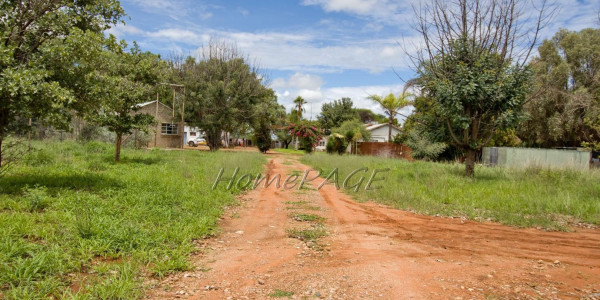 Otjozondjupa Region, Otjiwarongo area:  A Horse Lovers Dream Hideaway