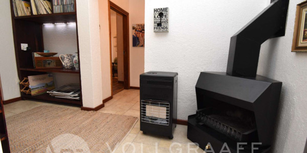 Very neat two-bedroom townhouse for sale in Rössmund