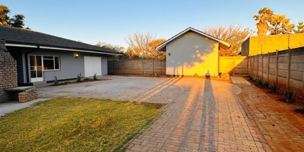 3 Bedrooms House For Sale in Tsumeb
