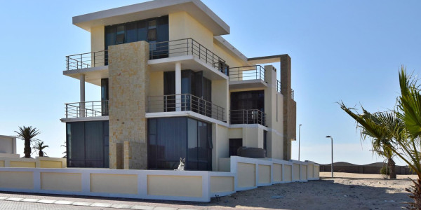 Afrodite Beach, Walvis Bay:  5 Bedr Home is for Sale