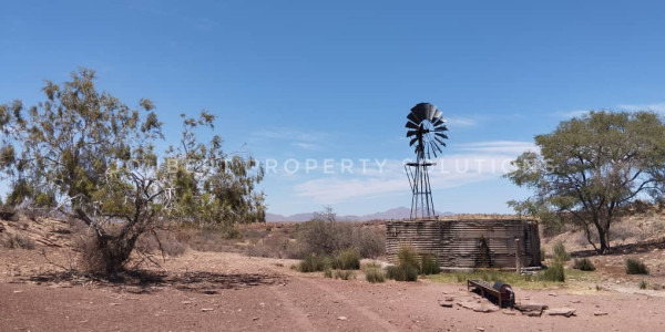 EXCEPTIONAL INVESTORS OPPORTUNITY GAME FARM FOR SALE IN THE SOUTH OF NAMIBIA