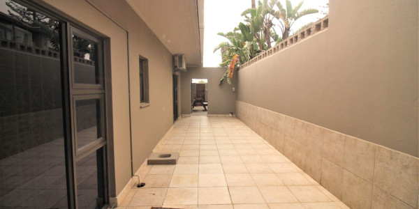 LUXURY SEA VIEW HOUSE FOR SALE IN CUL DE SAC - CENTRAL SWAKOPMUND