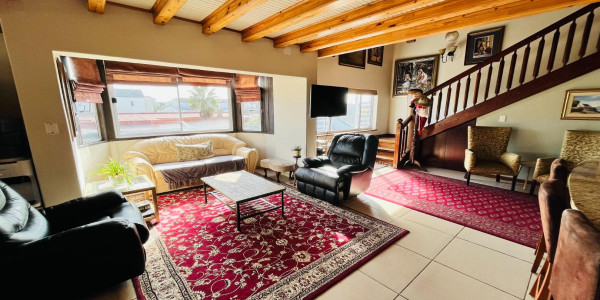 Four Bedroom Apartment/Flat for Sale in Swakopmund Central