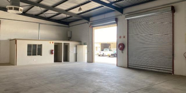 Warehouse with Offices To Let