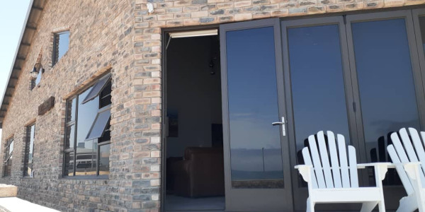 BEAUTIFULL SEAVIEW FAMILY HOME FOR SALE IN HENTIES BAY