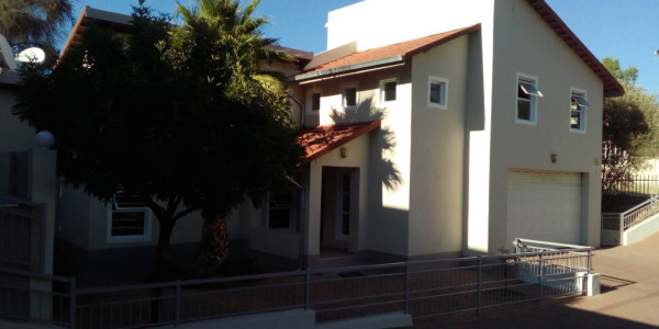 Free standing 4 bedroom townhouse  in KLEIN WINDHOEK