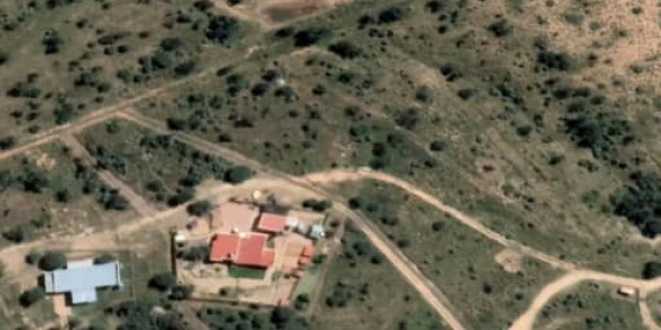 Your Dream Home: Scenic Estate with Guest Flat & Borehole