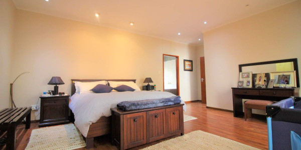 LUXURY SEA VIEW HOUSE FOR SALE IN CUL DE SAC - CENTRAL SWAKOPMUND