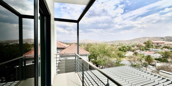 3 Bedroom Townhouse For Sale in Klein Windhoek