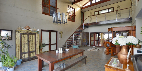 Lagoon, Walvis Bay:  9 Bedroom Home Opposite Lagoon is for Sale