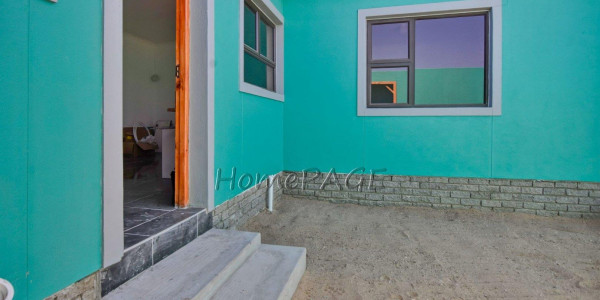 Tamariskia, Swakopmund:  3 Bedr Home with two 1 Bedr flats for sale