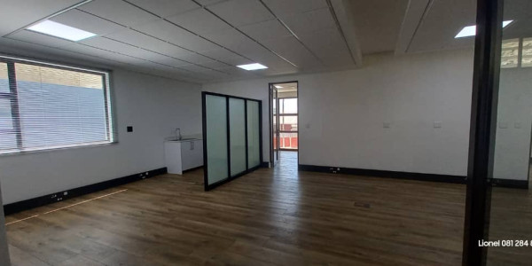 AAA Grade Office Space To Let (250m²)