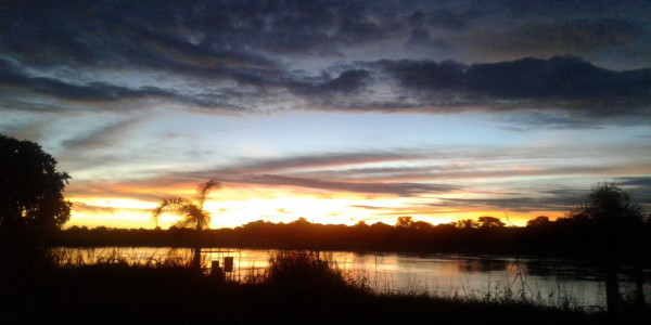 Nkwazi Lodge! Magnificent view, stunning beauty on the banks of the Kavango river