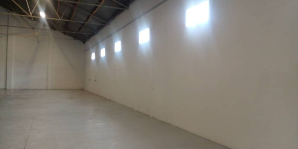 For Rent Walvisbay 690M2 Warehouse