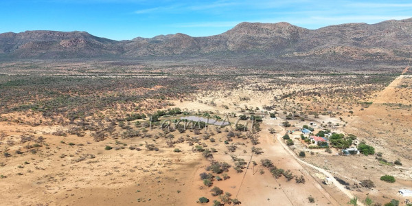 Otjozondjupa Region, Otjiwarongo District, Namibia:  Beautiful Farm for Sale