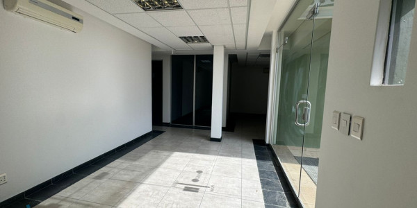 MODERN OFFICE TO LET - WNK CBD OFF CENTRE