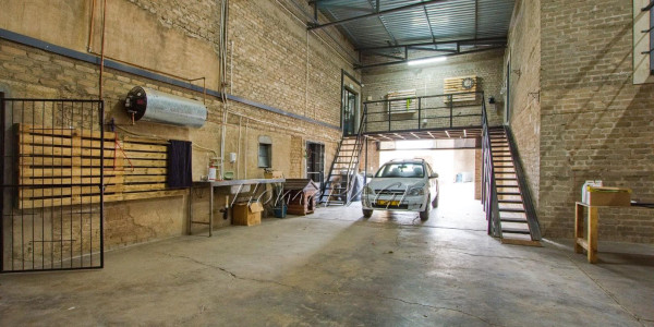 Otjiwarongo:  Industrial Property WITH LOADS OF POTENTIAL is for sale