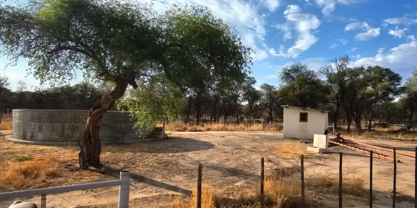 Ultimate Game Farm Retreat - 5376 Hectare Ranch / Farm in Okahandja 140km North East of Windhoek