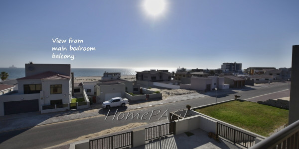 Dolphin  Beach, Walvis Bay:  High-Lying Home is for Sale