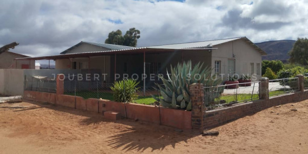 GORGEOUS LIVESTOCK / GAME FARM FOR SALE IN THE SOUTH OF NAMIBIA