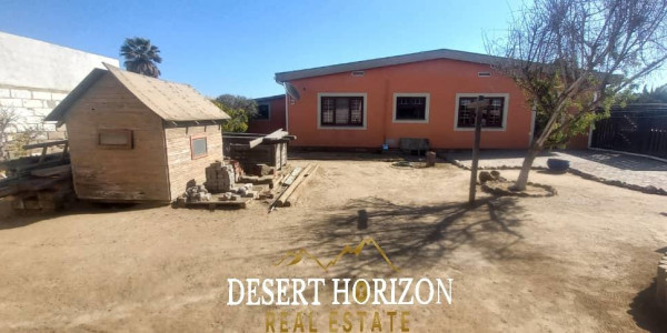 Walvis Bay | 4 Bedroom House For Sale