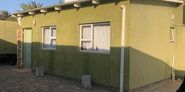 4 Bedroom Houise with a Flat For Sale Vineta Swakopmund