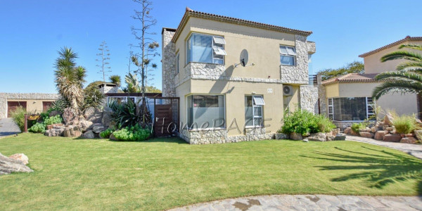 Rossmund, Swakopmund:  Spacious, UPMARKET 3 Bedr Townhouse is for Sale