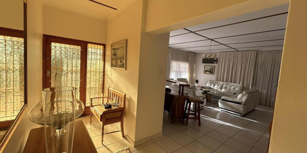 Stunning Home with Separate Flatlet & Amazing Garden