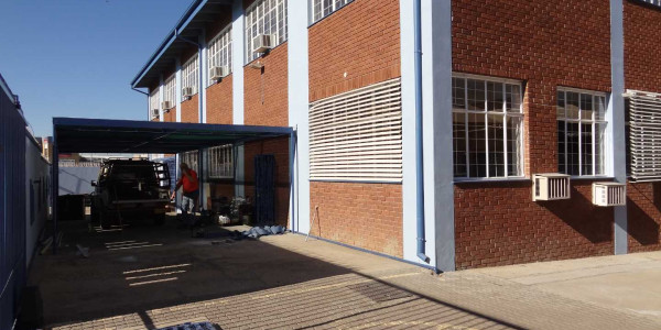 Double story office/warehouse available centrally located